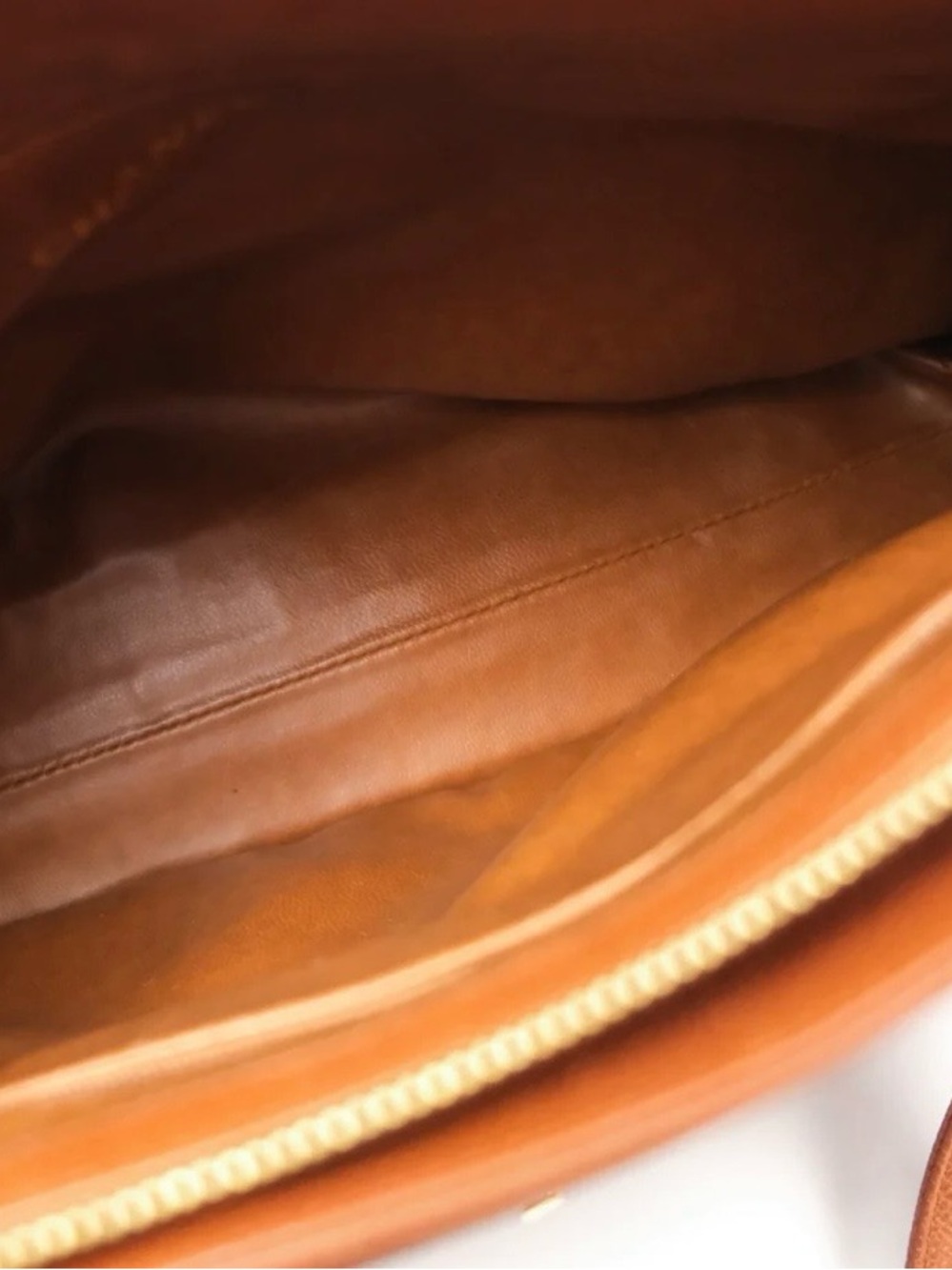 Chanel Vintage Tote Caramel Caviar 24K Gold Hardware - Picture 17 of 17